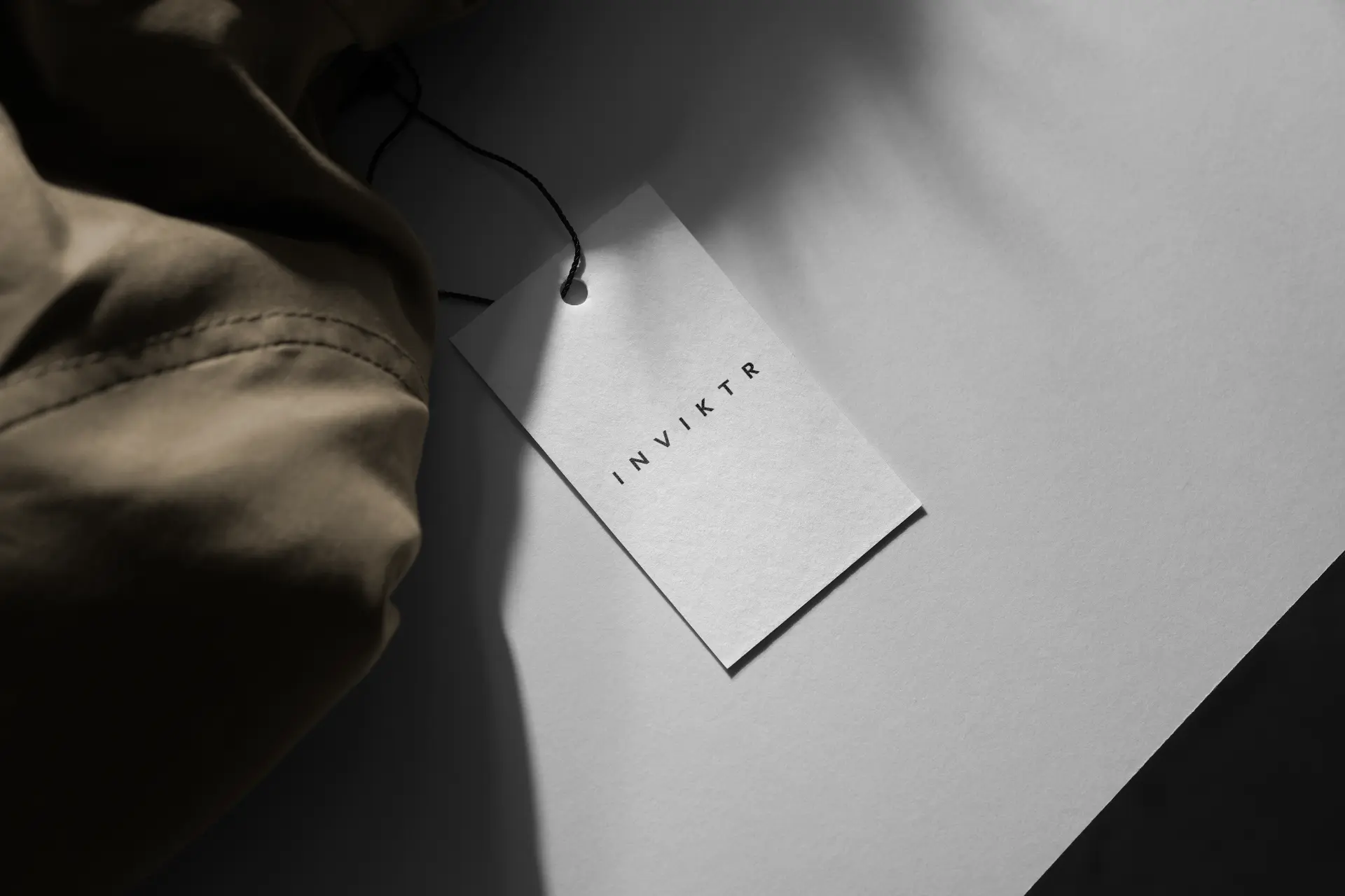 INVIKTR hangtag detail